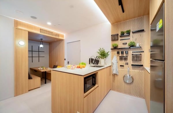 1-Jan-27-2026-05-29-23-4066-PM