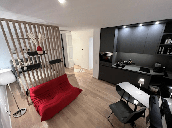 1-min-Oct-24-2025-10-32-59-2301-PM