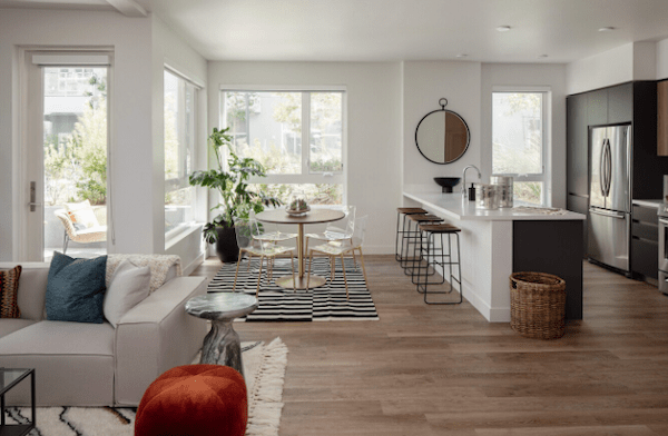 4-min-Oct-27-2025-09-47-38-8215-PM